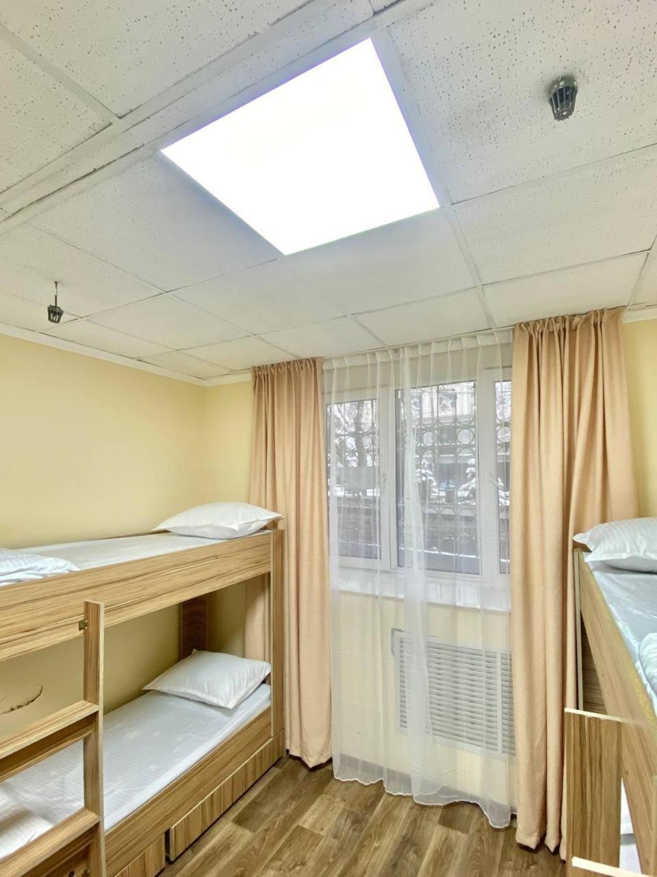 Alma-Ata Hostel Екстериор снимка